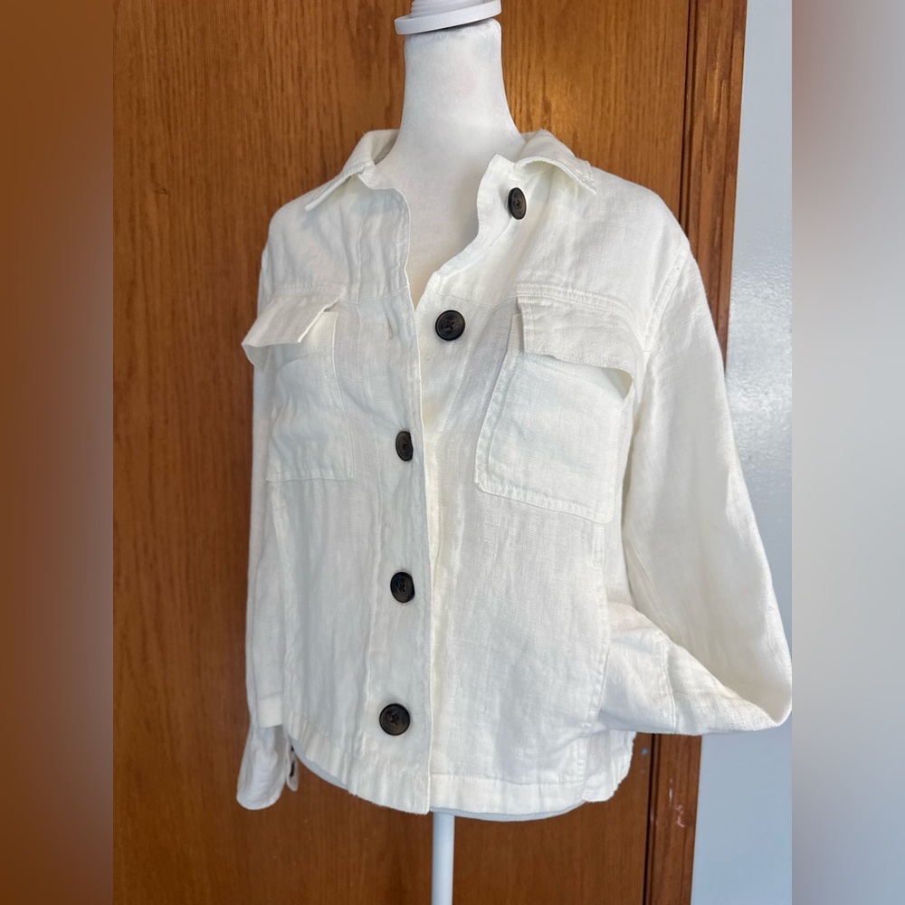 Nicole Miller 100% Linen White Button-Up Jacket, Like New - Picture 10 of 11